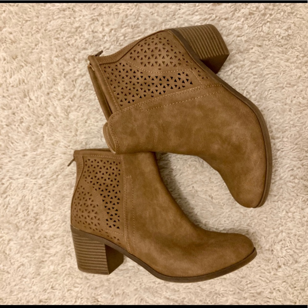 Big Buddha Tan Booties